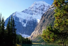 乐天堂联盟：[天下足球]拜仁完败莱比锡 凯恩仍未迎来首冠.